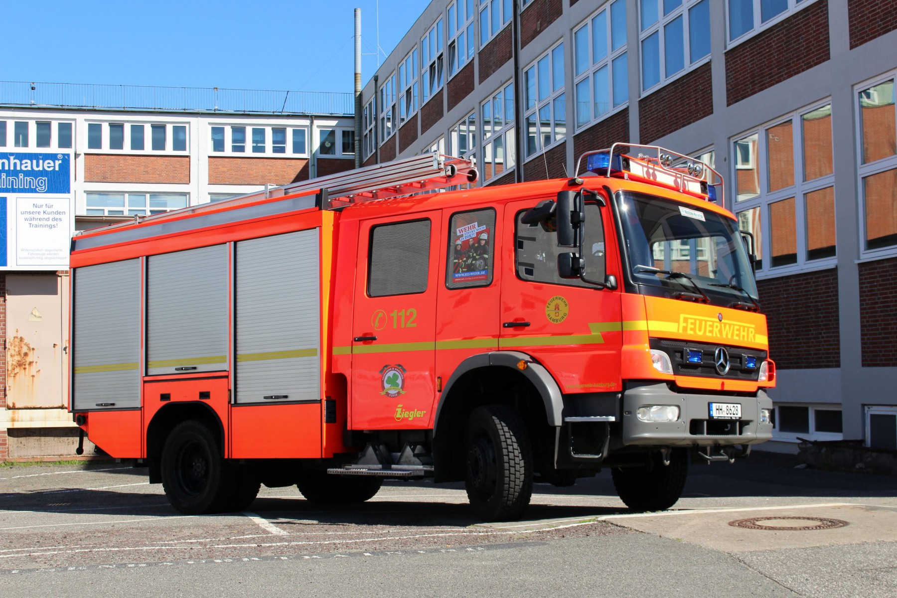 Freiwillige Feuerwehr Wandsbek-Marienthal » Löschfahrzeug LF-KatS